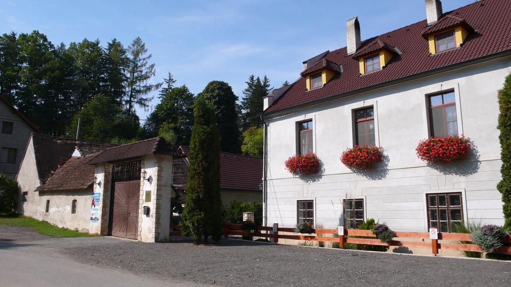 Penzion Padrtuv Mlyn Třebíč Extérieur photo